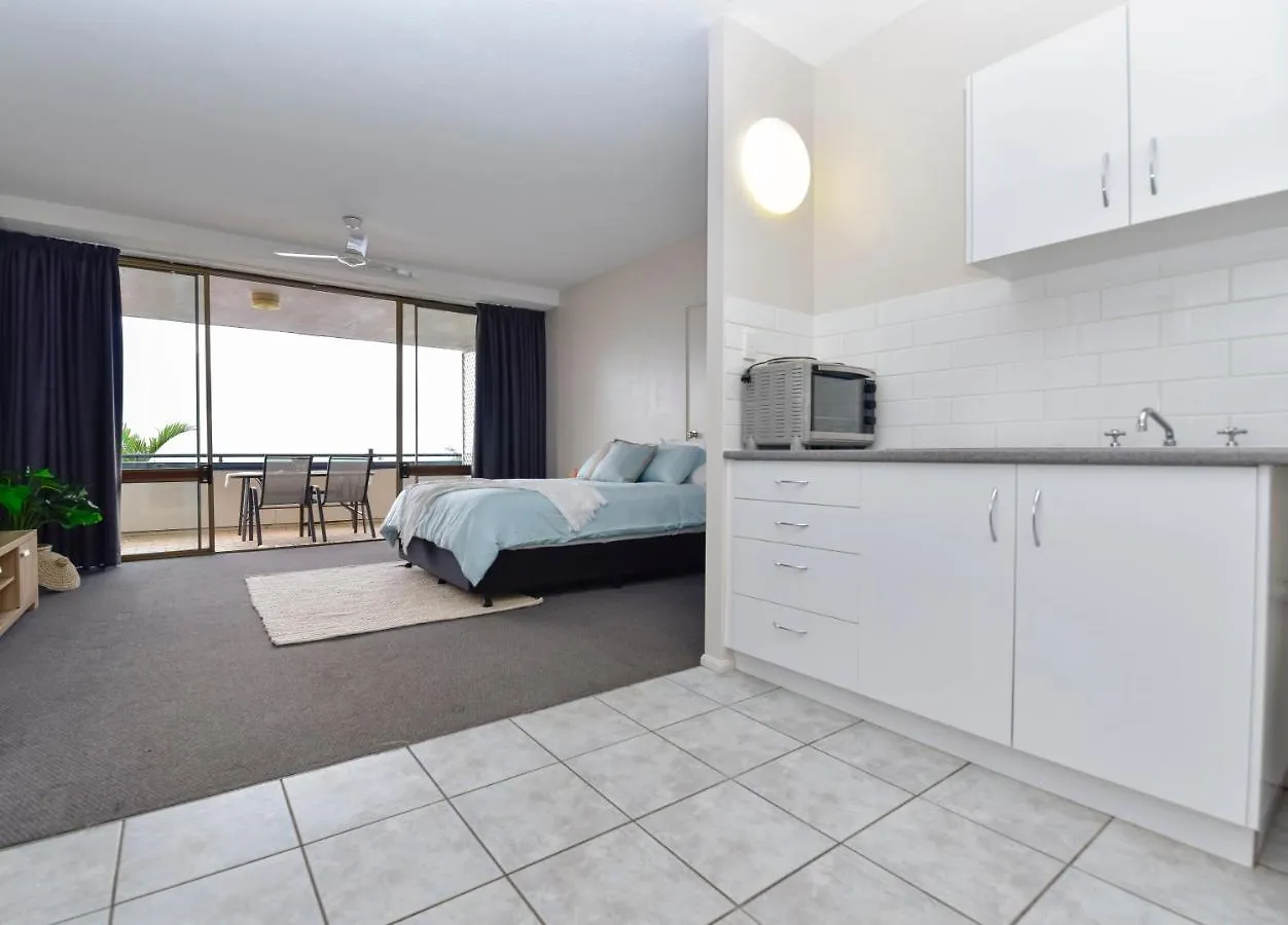 Apartment Studio Apartment, Centre Of Airlie With Sea Views Airlie Beach